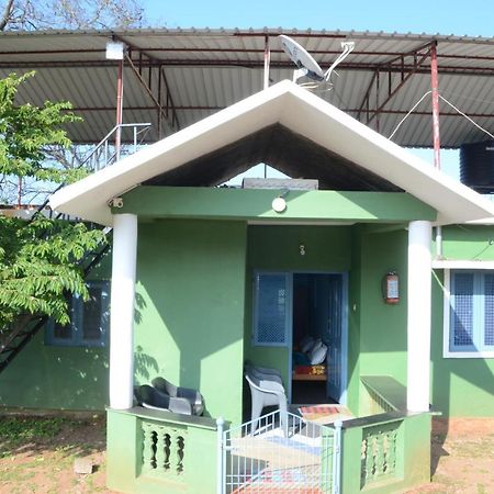Aarraams Farms & Resorts Masinagudi Exterior photo