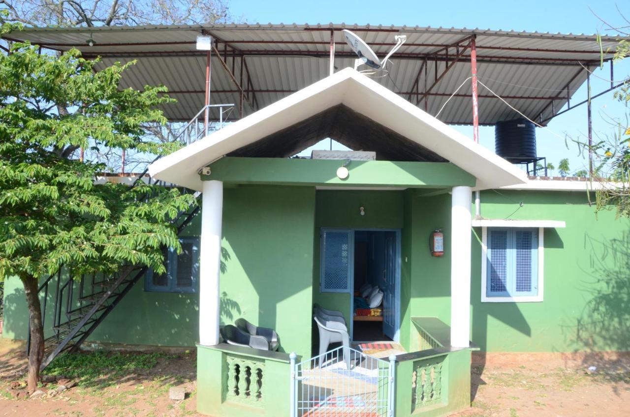 Aarraams Farms & Resorts Masinagudi Exterior photo